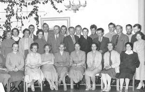 Elon henkilökuntaa. Vas. alar. Toini Luttinen, Maija Siimekselä, Sirkka Littunen,